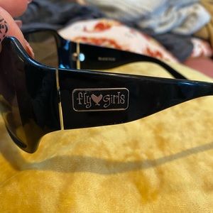 Old school black flys